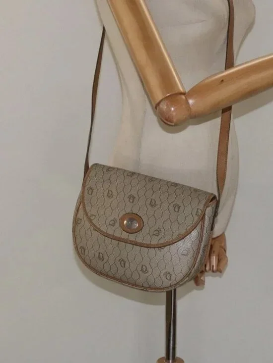 Christian Dior Honeycomb Canvas Shoulder Bag PVC Beige Gold Auth BA1892 - Picture 16 of 16